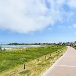Strandnahe Auf Der Insel Ruegen By Interhome