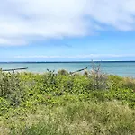 Strandnahe Auf Der Insel Ruegen By Interhome